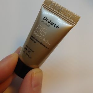 Dr. Jart BB Beauty Balm 01 Light-Medium SPF 45